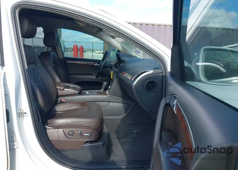 2010 Audi Q7 3.6 Premium из США, поврежденный, VIN WA1LYAFE3AD006880